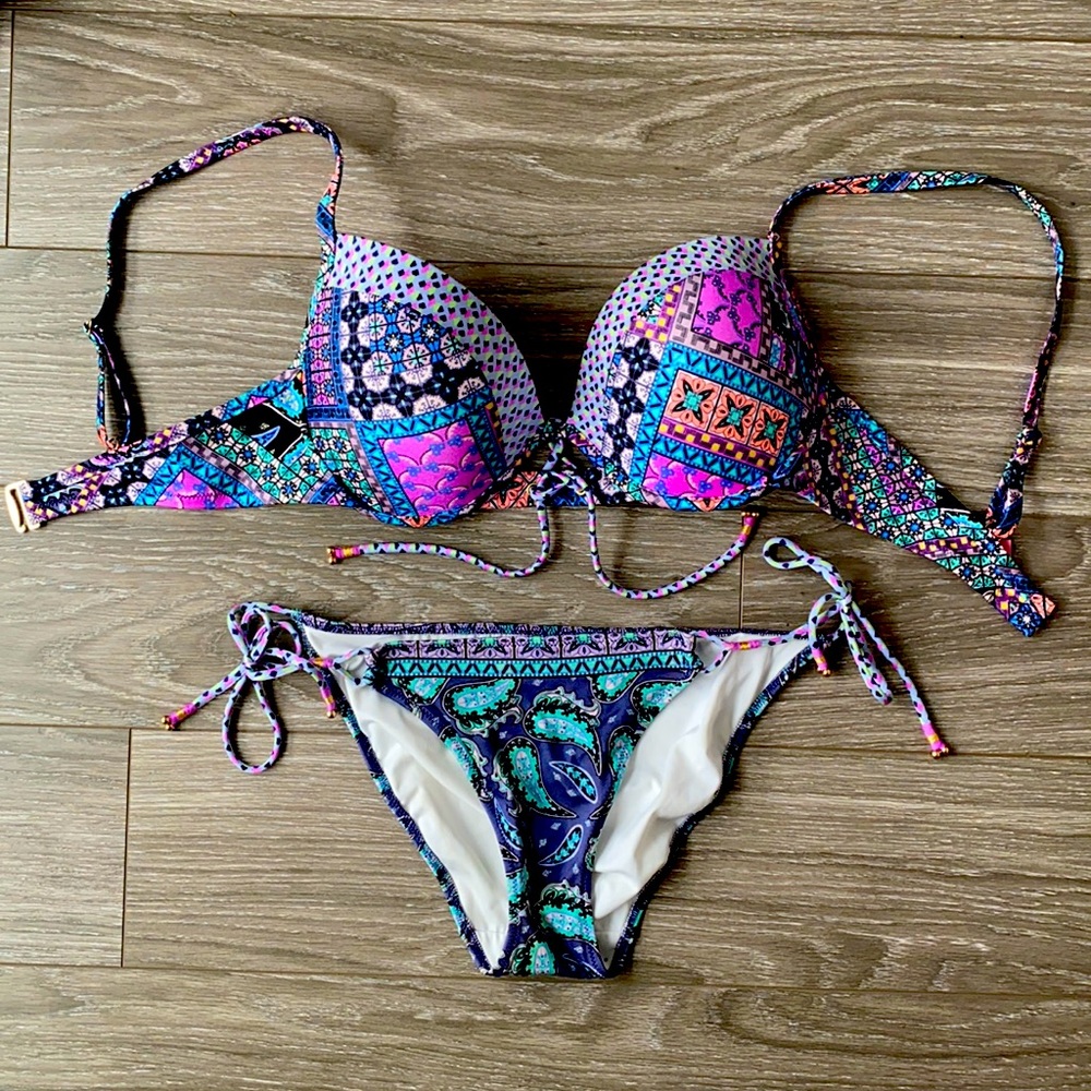 Victoria’s Secret Bikini